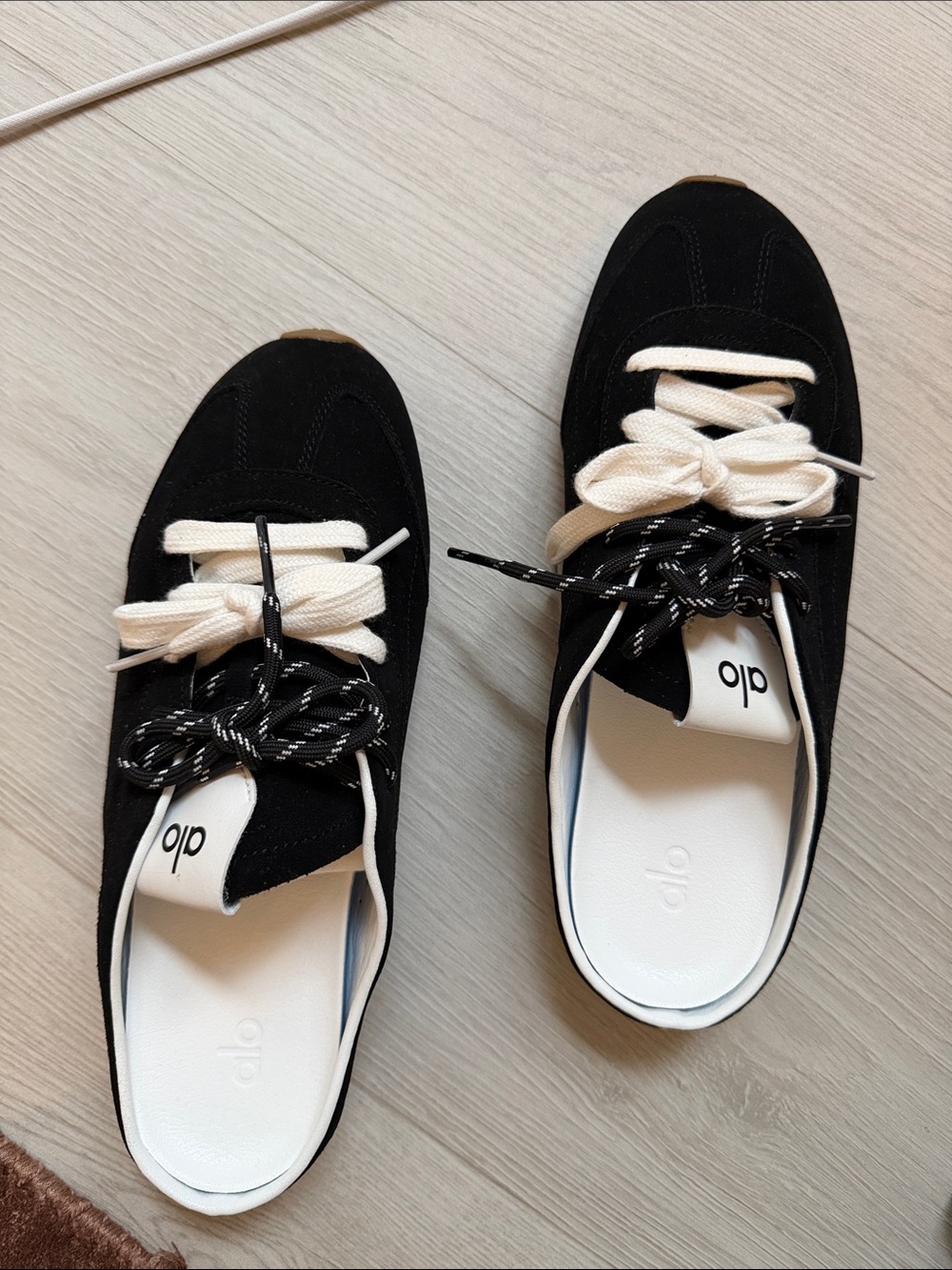 ALO Yoga Black Suede Sneakers with Cream and Black Laces